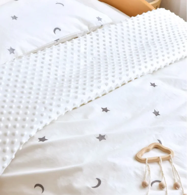 3PCS Bedding Set Vintage Cartoon Cotton Baby Children Crib Bed Duvet Cover Sheet Pillowcase Without Filler 3PCS Bedding Set Vintage Cartoon Cotton Baby Children Crib Bed Duvet Cover Sheet Pillowcase Without Filler